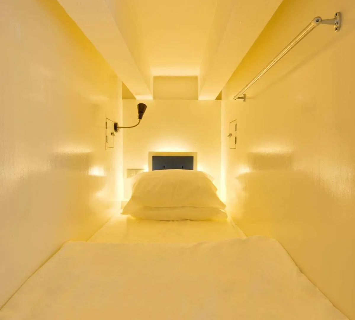 Capsulehotel Draper Startup House For Entrepreneurs Hotel Singapore